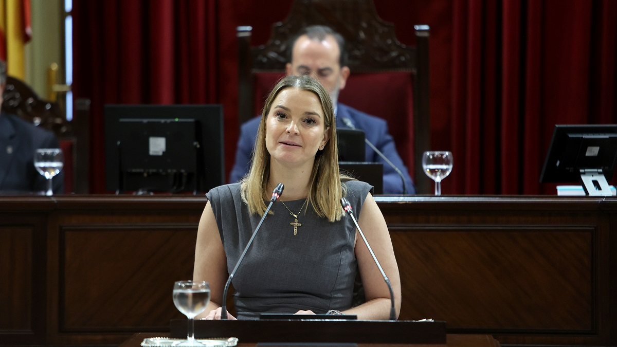 https://www.gobmallorca.com/wp-content/uploads/2024/10/europapress6252237presidentagovernbalearmargaprohensrespondediputadosdebateestado-1.jpg